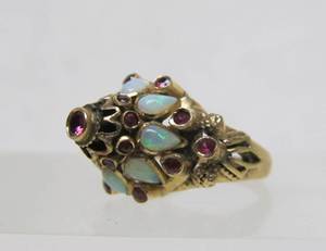 lot 78 image: Gorgeous Vintage 18K Gold Ring Encrusted wRubies & Opals