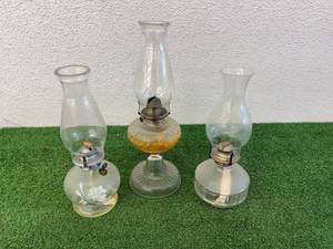 lot 59 image: Lanterns