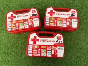 lot 92 image: First Aid Kits