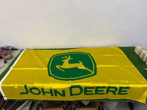 lot 111 image: John Deere Flag 3 x 5