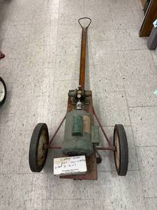 lot 19 image: Simer Pump on Pull Cart