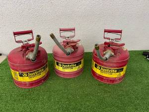 lot 121 image: 3 - Metal 2 Gallon Safety Cans