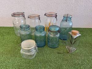 lot 154 image: Glass Jars