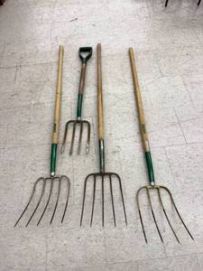 lot 201 image: Forks