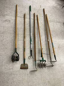 lot 211 image: Long Handle YardGarden Tools