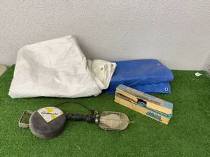 lot 223 image: Cordomatic Shop Light, Tarps & Spikes