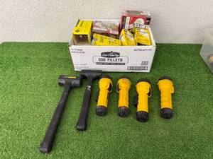 lot 226 image: John Deere Hammers, Flashlights & Light Bulbs