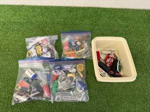 lot 246 image: Keychains