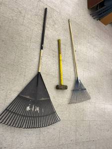 lot 274 image: Sledge Hammer & Rakes