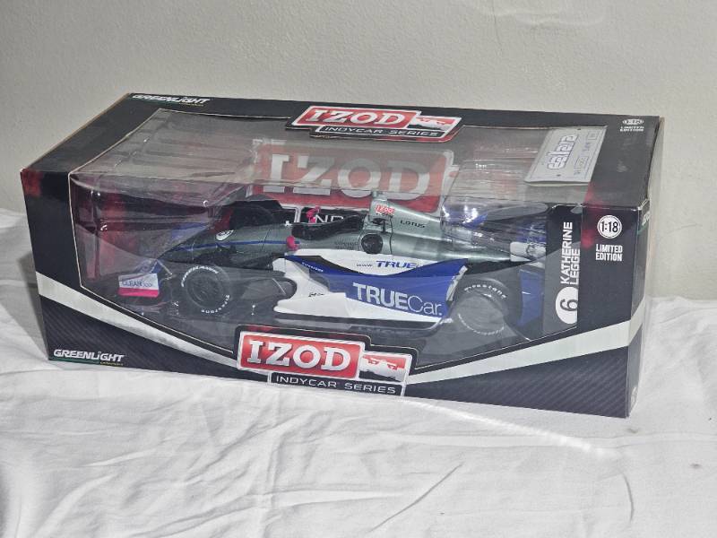 1:18 GreenLight 2012 IZOD IndyCar Series – Katherine Legge #6