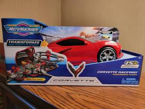 lot 257 image: Micro Machines Corvette RC Remote Control Car, NIB