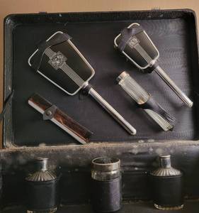 lot 327 image: Vintage Pebble Leather Overnight Case with Vanity Items