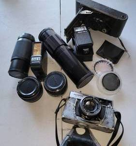 lot 377 image: Olympus SLR Camera and Lens Kits