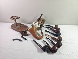 lot 431 image: Pair of Vintage Smoking Pipes  Meerschaum & Calabash