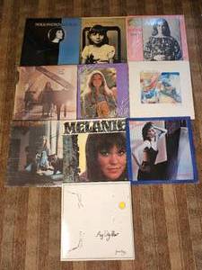 lot 287 image: Vintage Female Vocalists Vinyl LP Collection  Carole King, Joni Mitchell, Barbra Streisand, Melanie