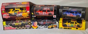 lot 158 image: NASCAR Die Cast Model Cars  124  Racing Champions  Revell  McDonalds #94 Elliott (1998), Kodak #4 Hamilton (1998), M&Ms #36 Irvan (19982000), Kelloggs #5 Labonte (1997), Citgo #21 Waltrip (1998)