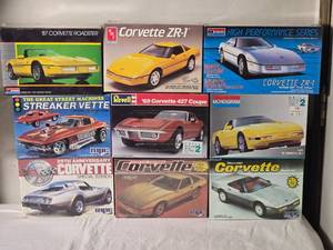 lot 333 image: Corvette Model Kit Lot  10 Kits (AMT, MPC, Revell, Monogram)