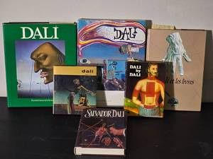 lot 423 image: Salvador Dal Oversized Art Book Collection  (8 Books)