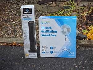 lot 556 image: Pelonis 28 Tower Fan & Beyond Breeze 18 Oscillating Stand Fan (Both in Boxes)