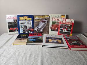 lot 394 image: European & Performance Car Book Collection  11 Titles