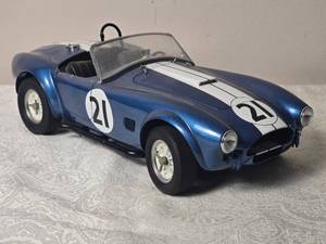 lot 75 image: Die Cast Model Cars - 112 - Schuco - Shelby Cobra 289