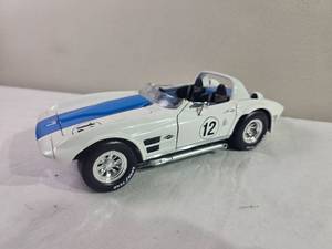 lot 75D image: 118 Scale Chevrolet Corvette Grand Sport #12  Road Signature Die-Cast Model