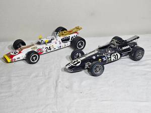 lot 52C image: Two-Car Indy Racing Legends Bundle  Gurney Eagle #31 & American Red Ball Special #24  118 Scale
