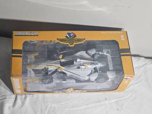 lot 52E image: GreenLight 118 IndyCar  100th Running Indianapolis 500 Limited Edition Die-Cast (2016)