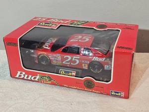 lot 202C image: Revell 124 Scale #25 Bud Lizard NASCAR Die-Cast  Limited Edition in Box
