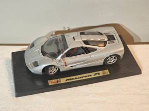 lot 70B image: Maisto McLaren F1 (1993) Die-Cast Model on Display Base  Silver Supercar  Gullwing Doors & Detailed Engine