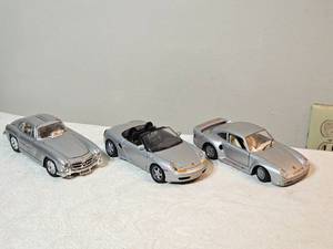 lot 70F image: Die-Cast Model Car Trio  Mercedes-Benz 300SL (124), Porsche Boxster, & Porsche 959  Opening Panels