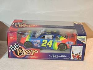lot 71G image: Jeff Gordon #24 Die-Cast Collectible Cars  Winners Circle  124 Scale (Pair)