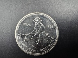 lot 53 image: 1985 BU 1 Oz. Silver Engelhard Prospector