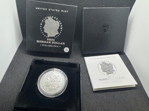 lot 6 image: 2021-P Privy Uncirculated Morgan Silver Dollar in Original Mint Box with COA