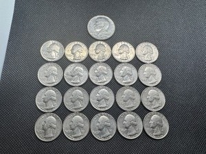 lot 96 image: 20 Bicentennial Quarters, 1 Bicentennial Half Dollar