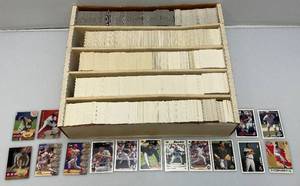 lot 120 image: Large Box Of Misc. Unsorted Baseball Cards