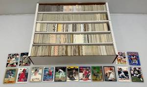 lot 123 image: Large Box Of Misc. Unsorted Baseball Cards