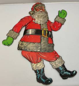 lot 163 image: Vintage Jointed Cardboard Decoration 31