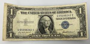 lot 183 image: 1935 F Series $1 Silver Certificate (In Protective Sleeve)
