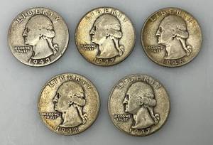 lot 189 image: 1940s US Wartime Silver Quarters