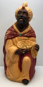 lot 250 image: 35 Jeweled Wiseman Blow Mold