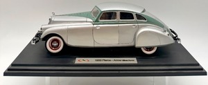 lot 68 image: 1933 Pierce-Arrow Silver Arrow Diecast Signature Model Car
