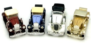 lot 73 image: 4 Signature Vintage Die-Cast Model Cars Lot -930s Style Convertibles & Sedans