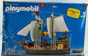 lot 11 image: Playmobil Super Deluxe Pirate Ship Play Set with Figures and Accessories