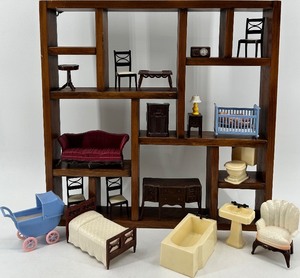 lot 26 image: Collection of Vintage Dollhouse Furniture with Wood Display Shelf