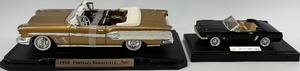 lot 119 image: 2 Diecast Model Cars Including 1958 Pontiac Bonneville and Convertible