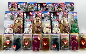 lot 184 image: Ty Beanie Babies Lot - McDonalds Charities Bears & Dinosaur Trio