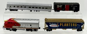 lot 231 image: Diesel Locomotive - Santa Fe 4015 & Santa Fe Passenger Car