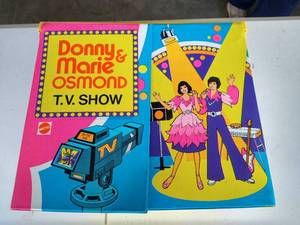 lot 13 image: Vintage Donny & Marie TV Show Play Stage Set