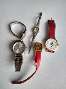 lot 17 image: Misc. Watch Lot - Includes Minnie Mouse & Betty Boop